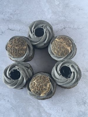 Choux sésame noir - vue dessus